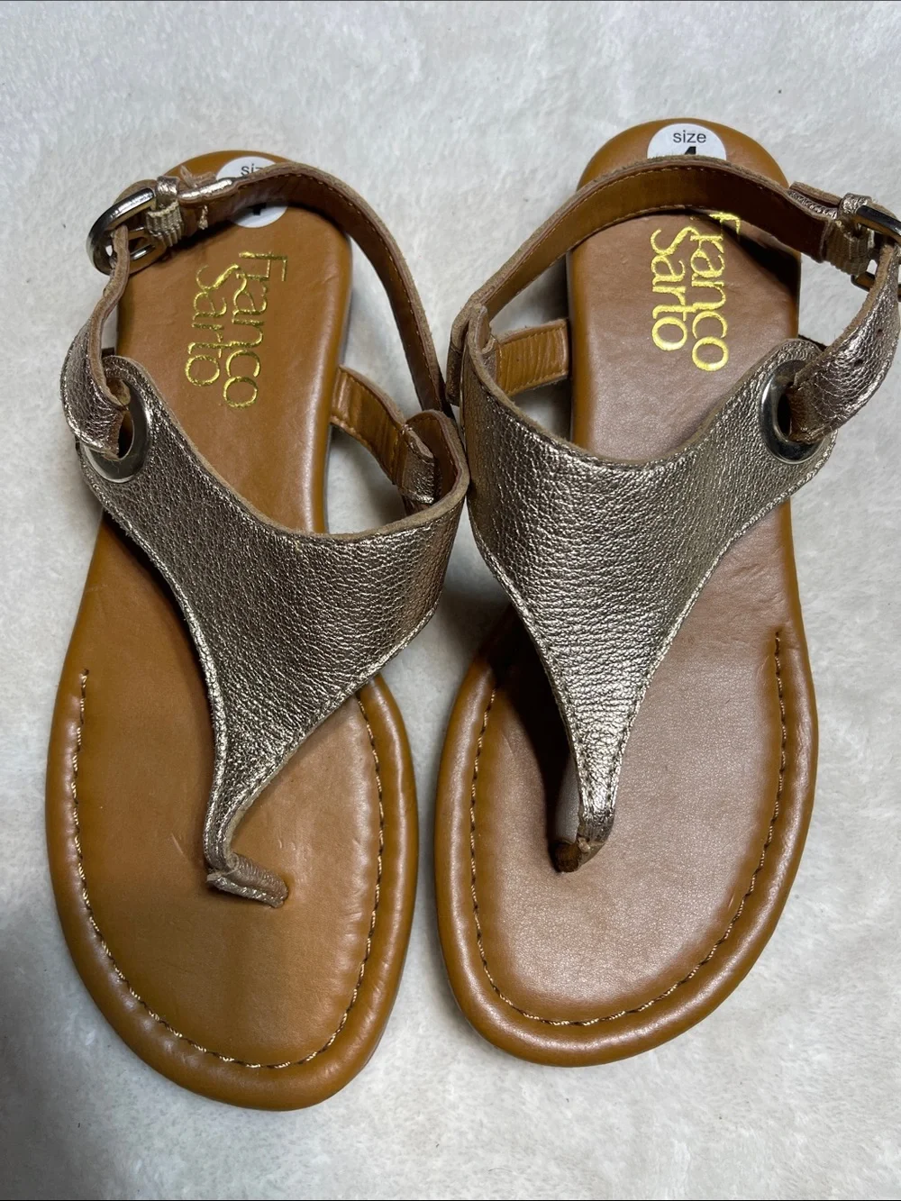 Franco Sarto Kids Metallic Gold T-Strap Sandals with Brown Footbed Size 4